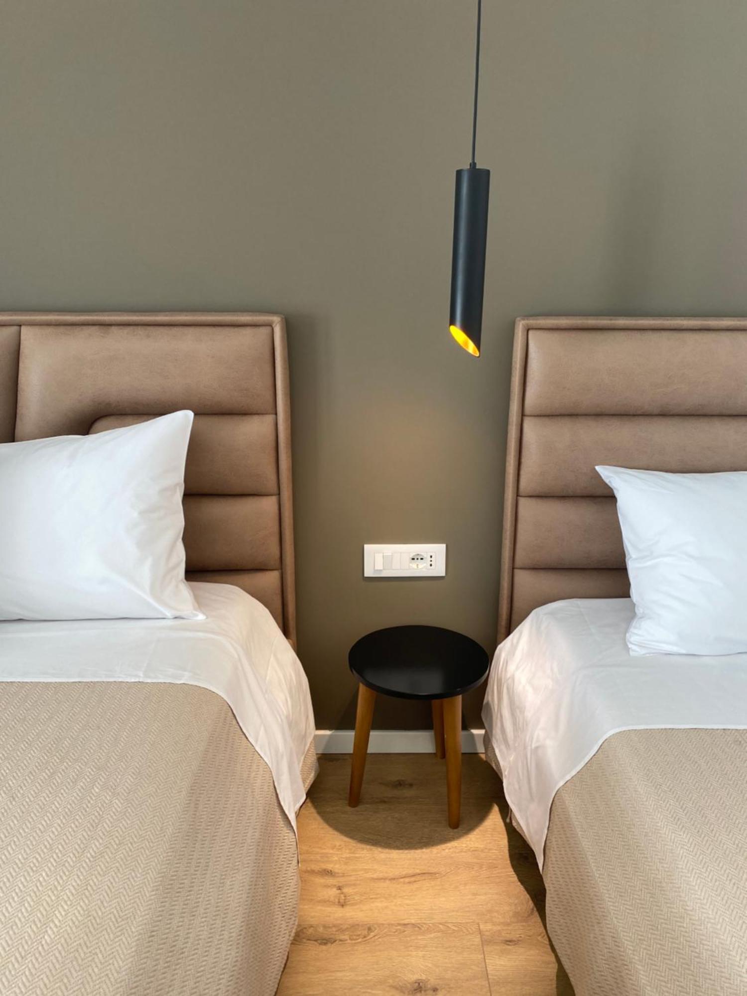 סרנדה Augusto Rooms מראה חיצוני תמונה