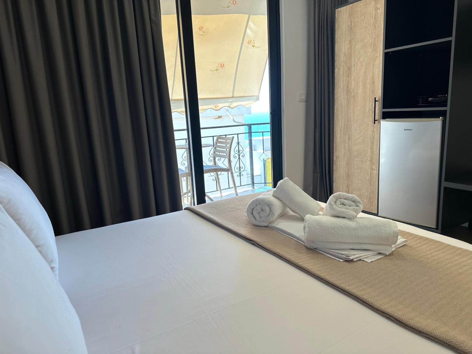 סרנדה Augusto Rooms מראה חיצוני תמונה